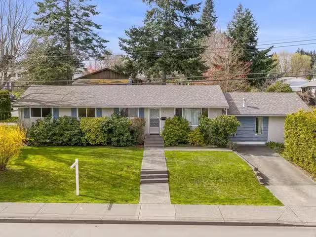 House for sale in Comox, British Columbia