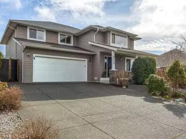 House for sale in Comox, British Columbia