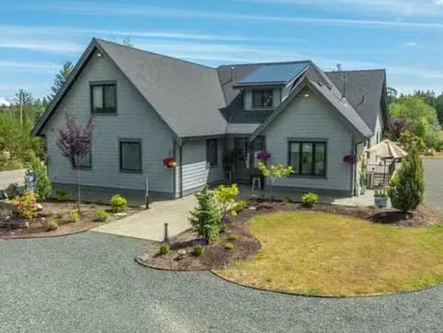 House for sale in Coombs, British Columbia