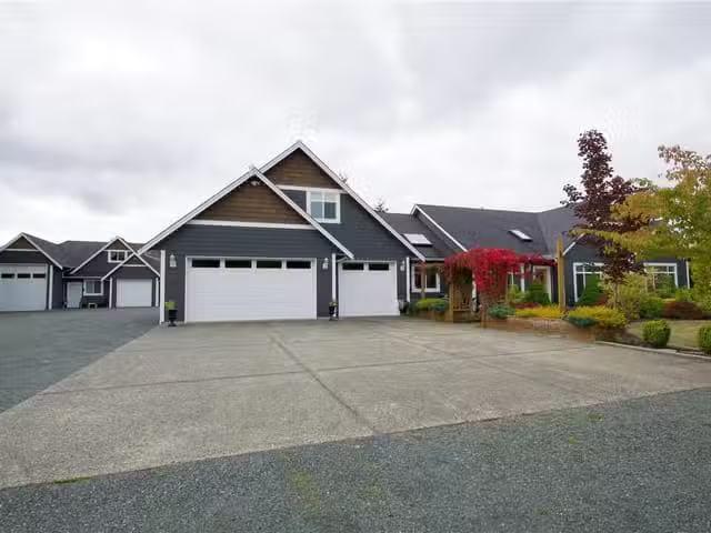 House for sale in Coombs, British Columbia