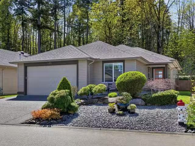 House for sale in Courtenay, British Columbia