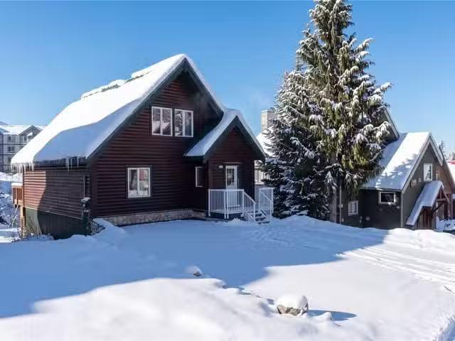 House for sale in Courtenay, British Columbia