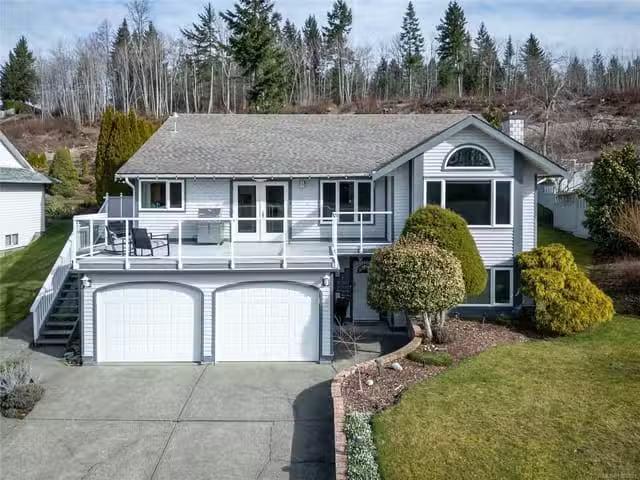 House for sale in Courtenay, British Columbia