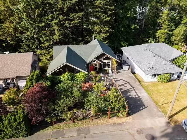 House for sale in Courtenay, British Columbia