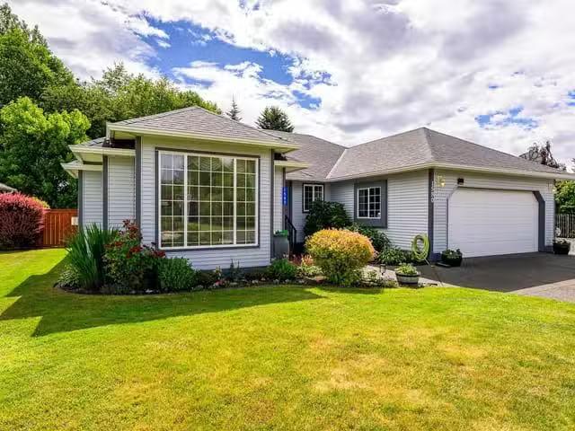 House for sale in Courtenay, British Columbia