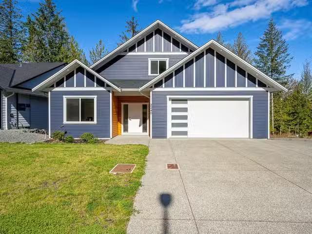 House for sale in Courtenay, British Columbia