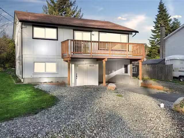 House for sale in Courtenay, British Columbia