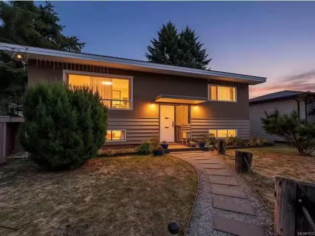 House for sale in Courtenay, British Columbia