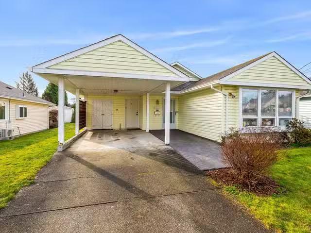 House for sale in Courtenay, British Columbia