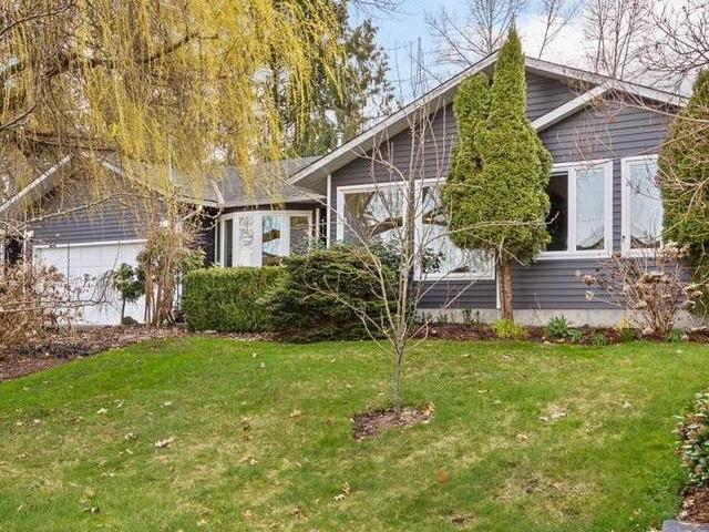 House for sale in Courtenay