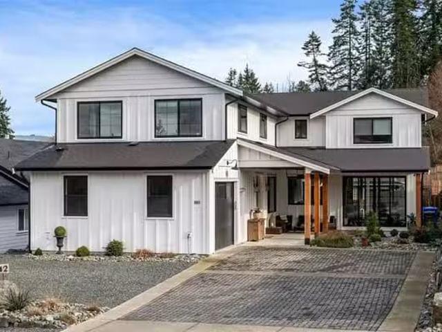 House for sale in Cowichan Bay, British Columbia