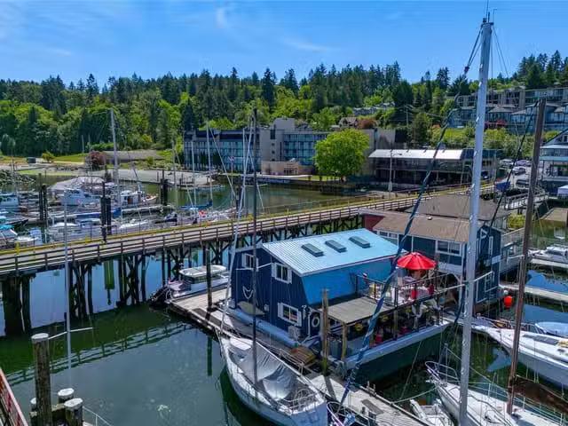 House for sale in Cowichan Bay, British Columbia