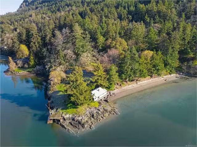 House for sale in Cowichan Bay, British Columbia