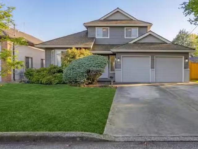 House for sale in Rideau Lakes, Ontario