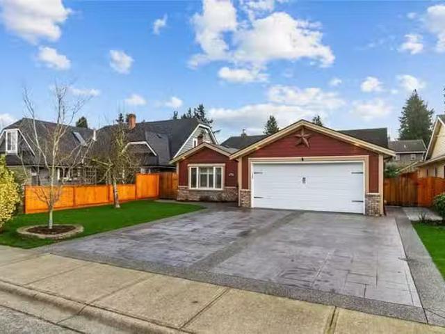 House for sale in Rideau Lakes, Ontario
