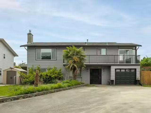 House for sale in Rideau Lakes, Ontario
