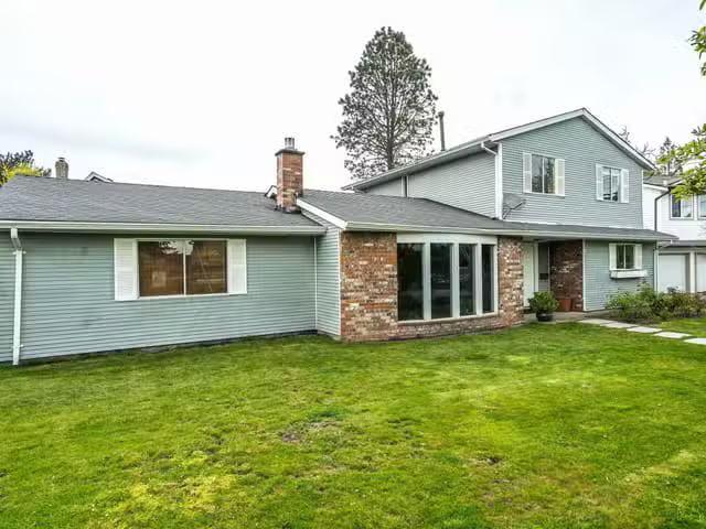 House for sale in Rideau Lakes, Ontario