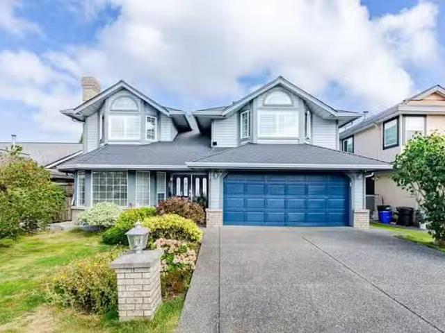 House for sale in Rideau Lakes, Ontario