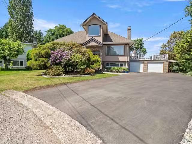 House for sale in Rideau Lakes, Ontario