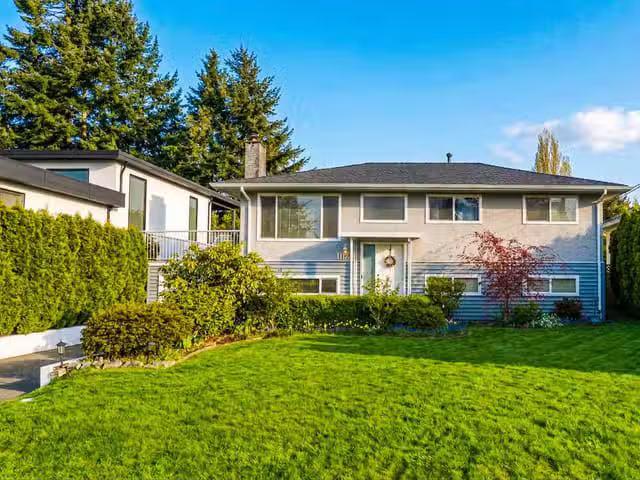 House for sale in Rideau Lakes, Ontario