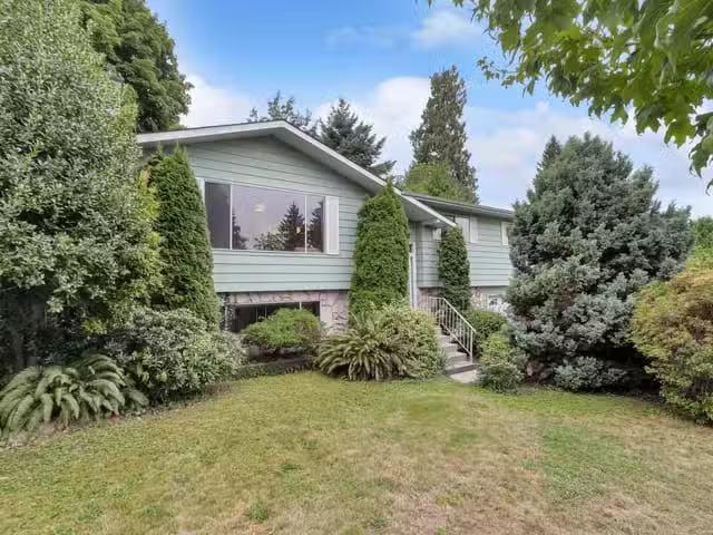 House for sale in Rideau Lakes, Ontario
