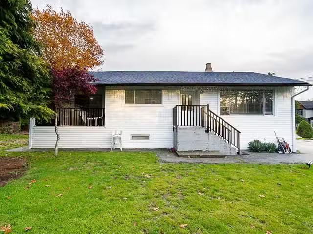 House for sale in Rideau Lakes, Ontario
