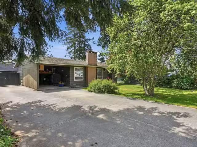 House for sale in Rideau Lakes, Ontario