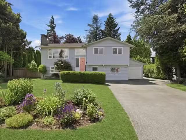 House for sale in Rideau Lakes, Ontario