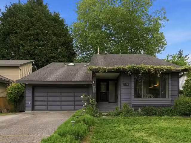 House for sale in Rideau Lakes, Ontario