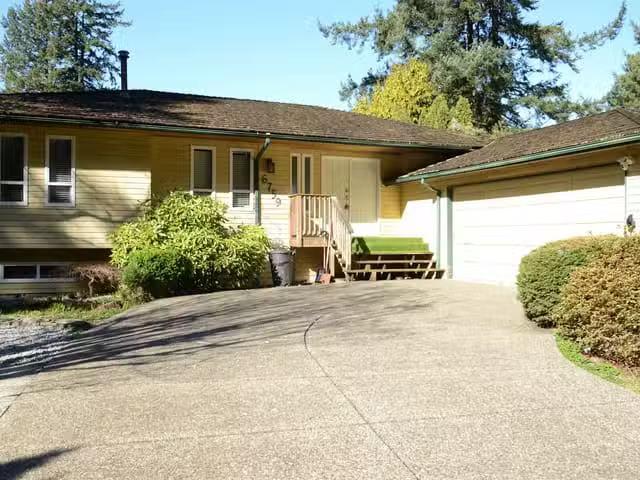 House for sale in Rideau Lakes, Ontario