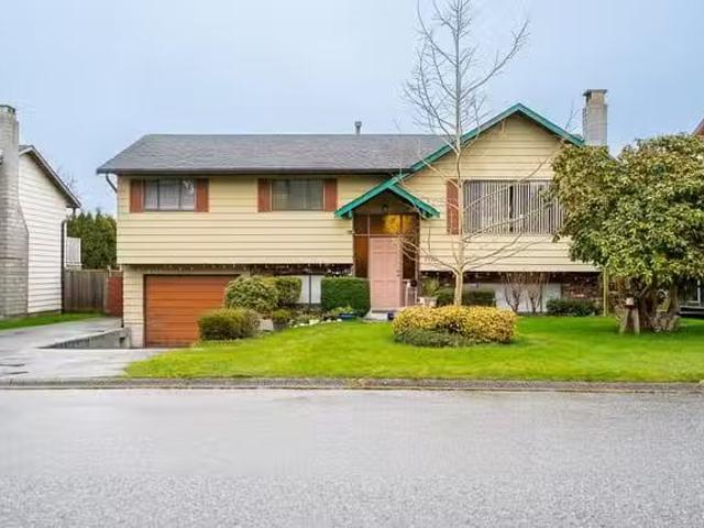House for sale in Delta, Rideau Lakes