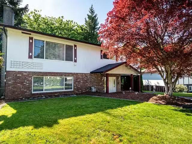 House for sale in Rideau Lakes, Ontario