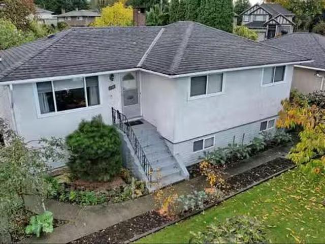 House for sale in Rideau Lakes, Ontario