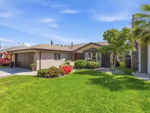 House for sale in Rideau Lakes, Ontario