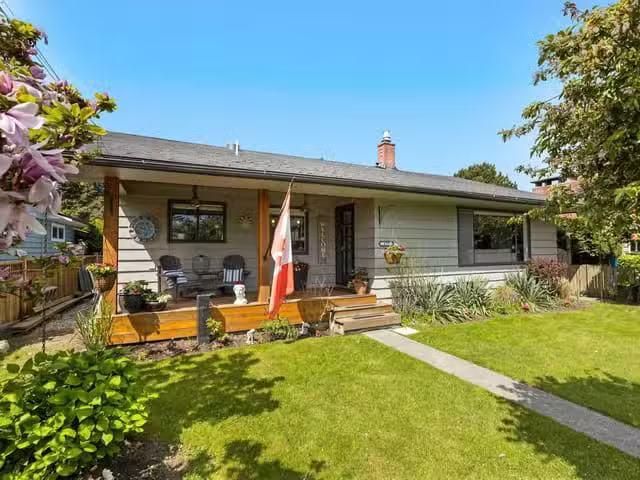 House for sale in Rideau Lakes, Ontario