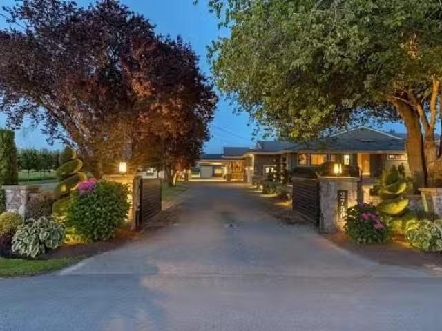 House for sale in Rideau Lakes, Ontario