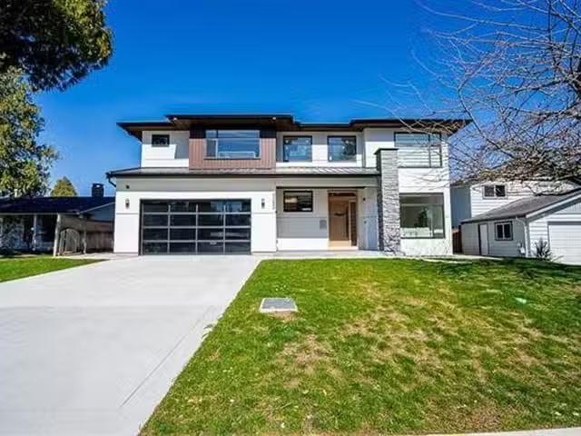 House for sale in Rideau Lakes, Ontario