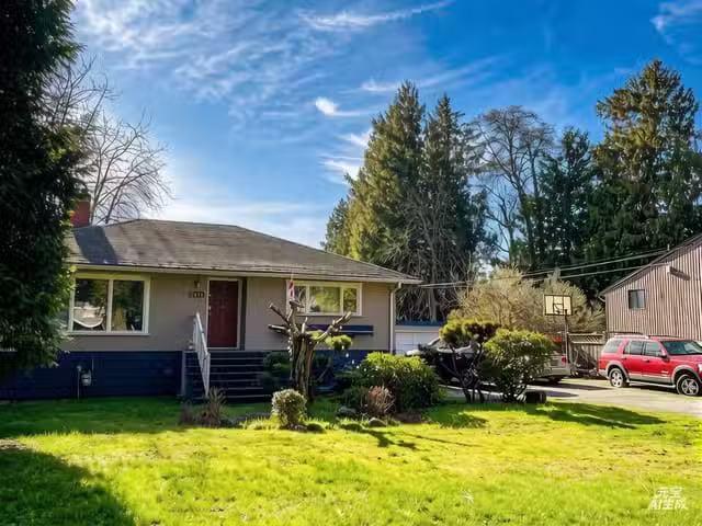 House for sale in Rideau Lakes, Ontario