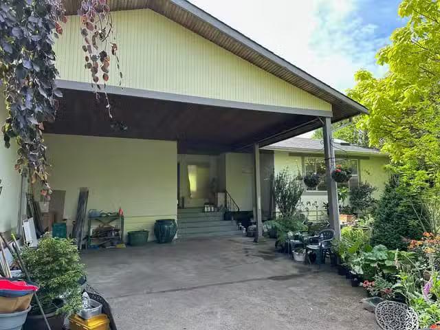 House for sale in Rideau Lakes, Ontario