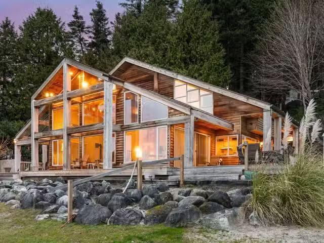 House for sale in Rideau Lakes, Ontario