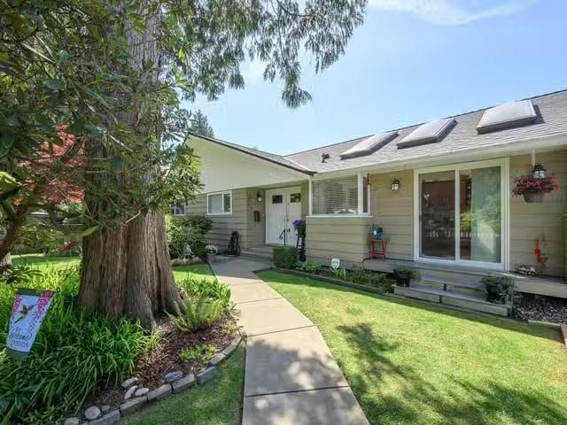 House for sale in Rideau Lakes, Ontario