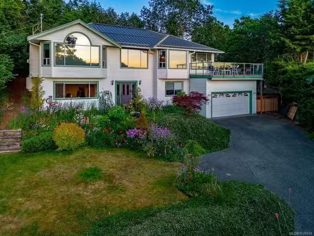 House for sale in Duncan, British Columbia