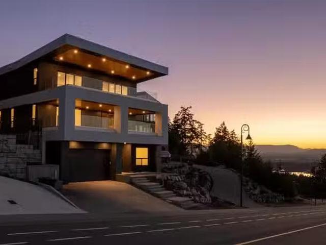 House for sale in Duncan, British Columbia