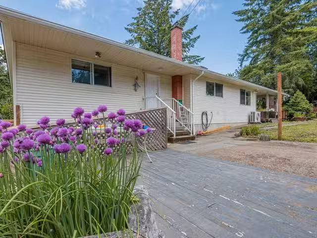 House for sale in Duncan, British Columbia
