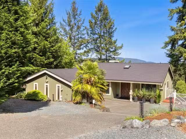 House for sale in Duncan, British Columbia