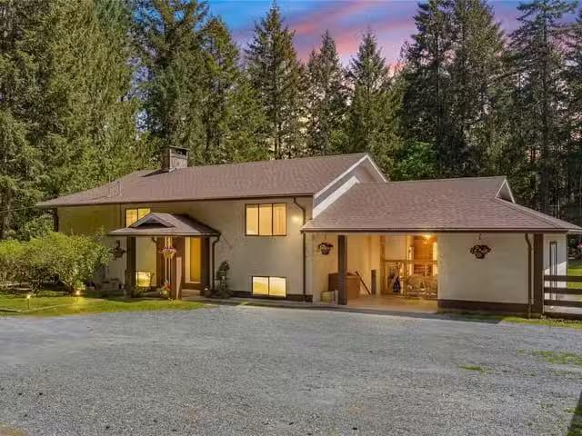 House for sale in Duncan, British Columbia