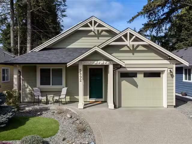 House for sale in Duncan, British Columbia