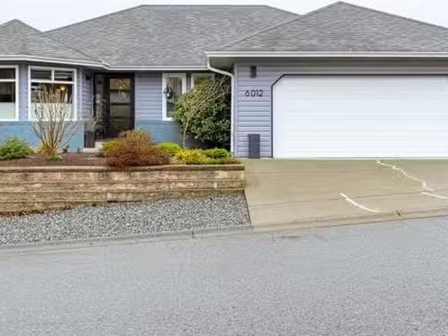 House for sale in Duncan, British Columbia