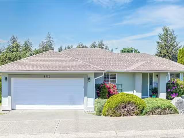 House for sale in Duncan, British Columbia