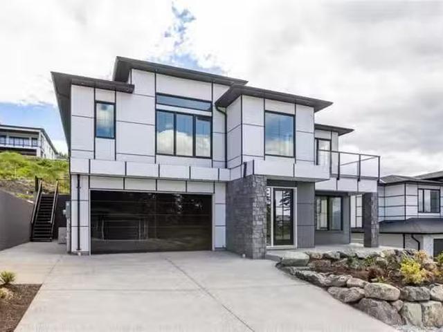 House for sale in Duncan, British Columbia